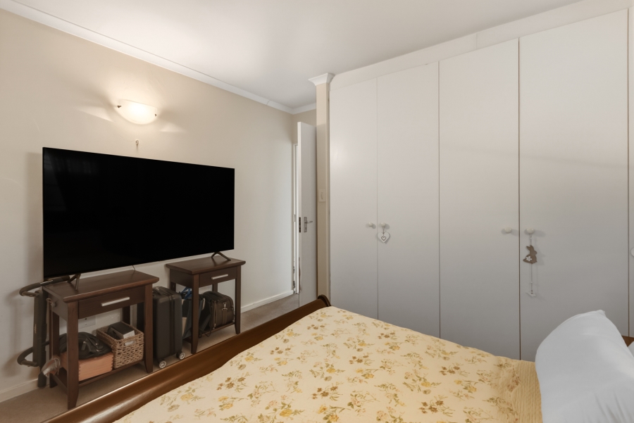 6 Bedroom Property for Sale in La Concorde Western Cape